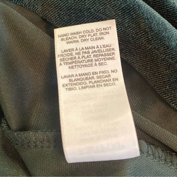 Fitted Emerald Green Velvet Dress by Dynamite - Picture 4 of 4